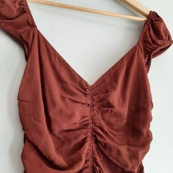 WILFRED Aritzia Veda Ruched Mini Dress Burgundy Brown Sz 6 - Picture 6 of 13